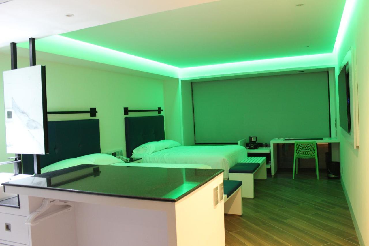 Hotel Weenjoy Grand Prix Aeropuerto Cdmx Mexico City