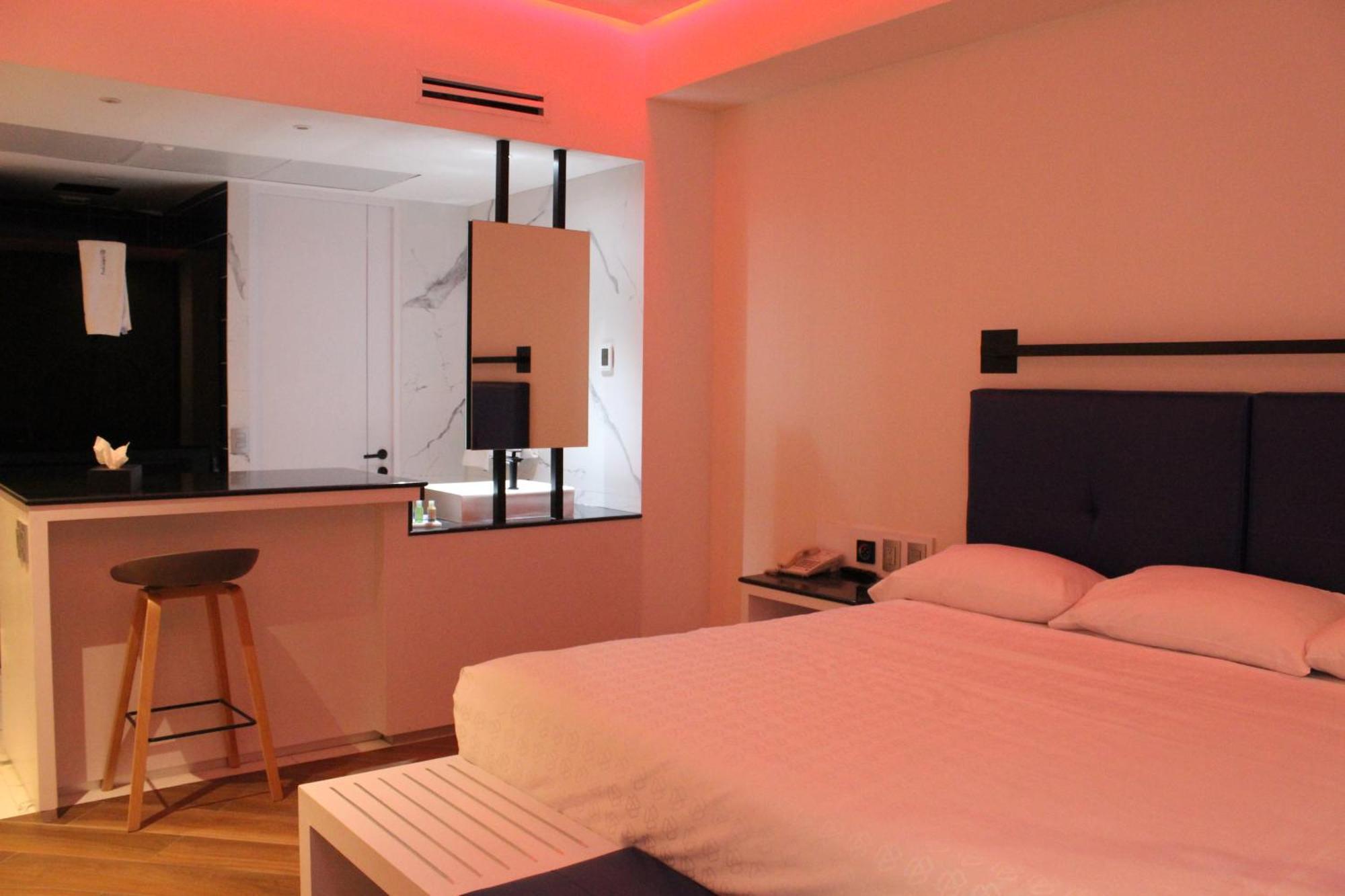 Weenjoy Grand Prix Aeropuerto Cdmx 4* Mexico City